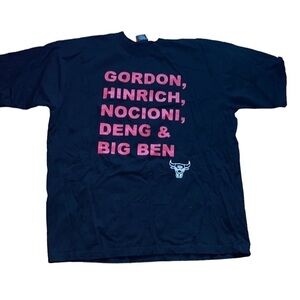 UNK NBA men’s Chicago Bulls black and red short sleeve Tshirt Size XL